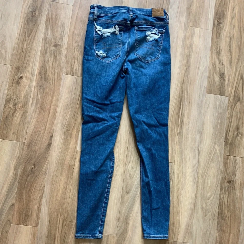 American Eagle next level stretch distressed hi rise jegging size 4 regular